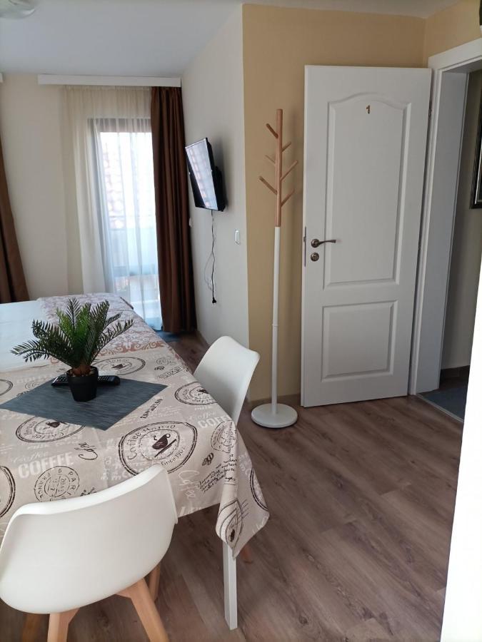 Damaris Hotell Sozopol Exteriör bild